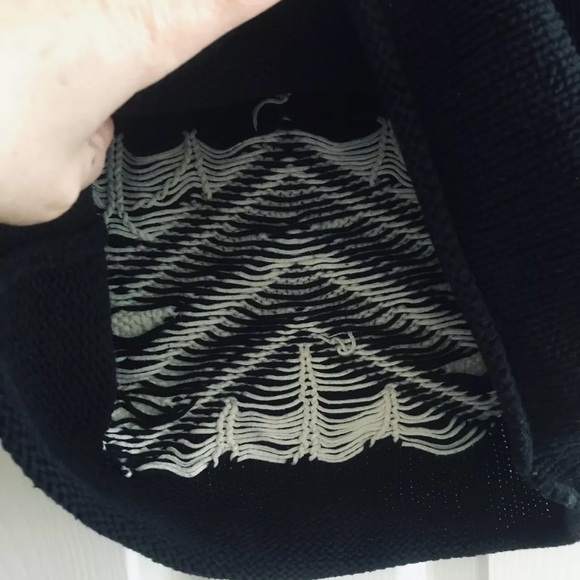 LRL Lauren Jeans Co. Ralph Lauren Black and Cream Geometric Sweater Knit
Size S - Picture 14 of 16